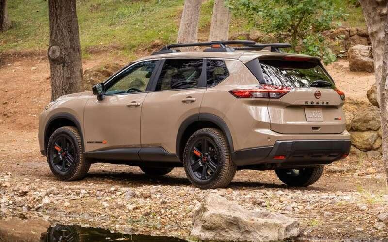    Nissan Rogue Rock Creek