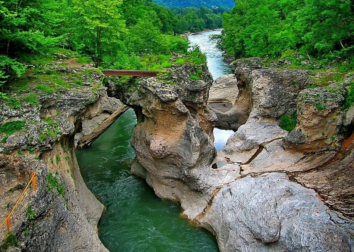Лагонаки.