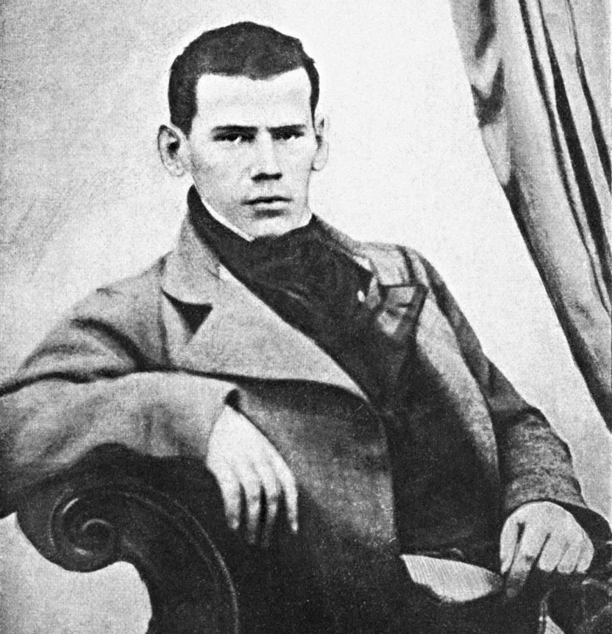 Лев Толстой в молодости