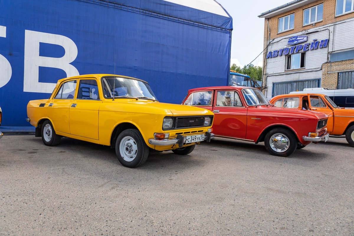    «Автобаза» — это ретрофестиваль в однодневном формате дружеской встречи.