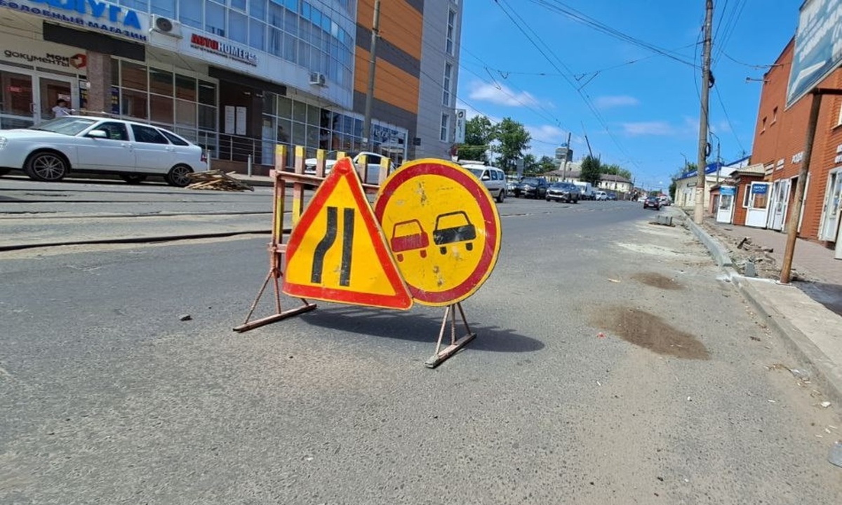    В Курске ремонтируют дорогу на Верхней Луговой