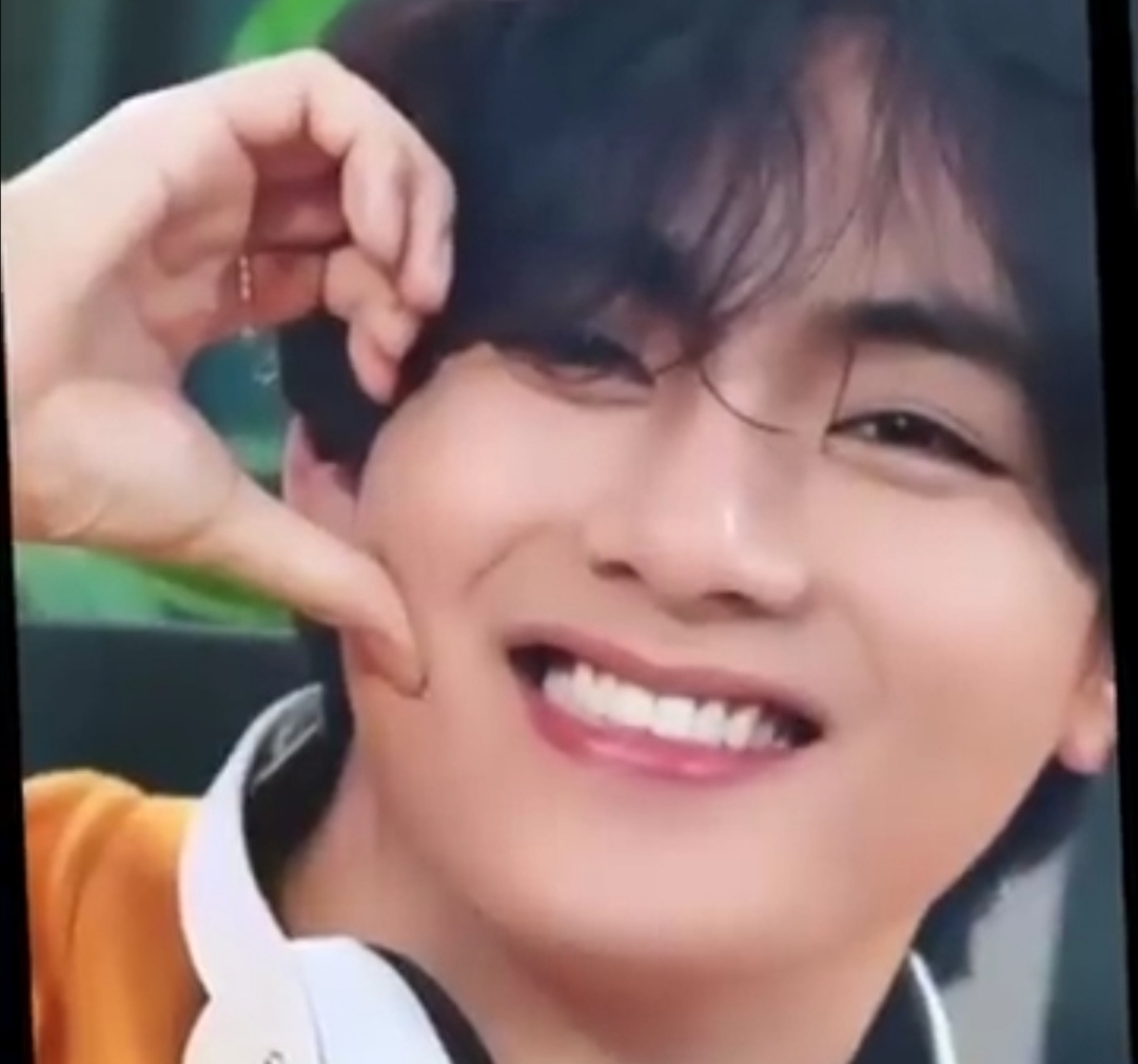 Сердечко, например! Кто на свете всех милее? 