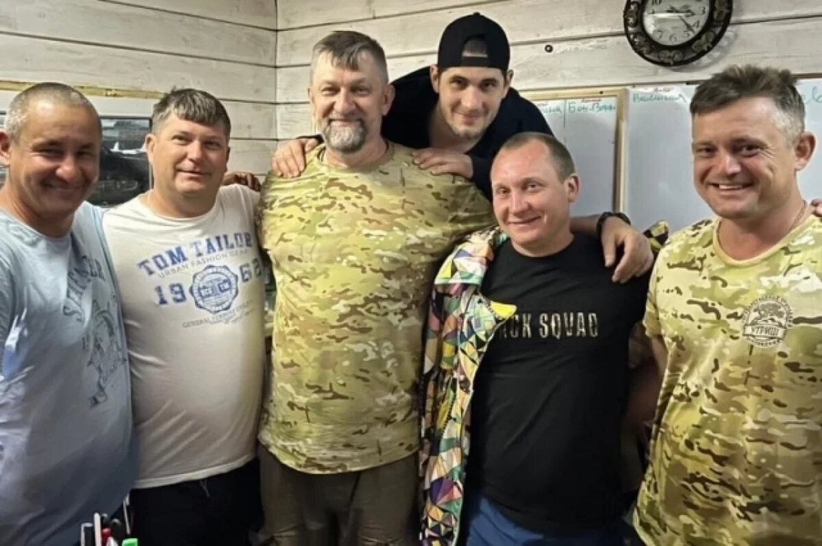    В Анапе за одну ночь спасли 11 сапбордистов и собаку