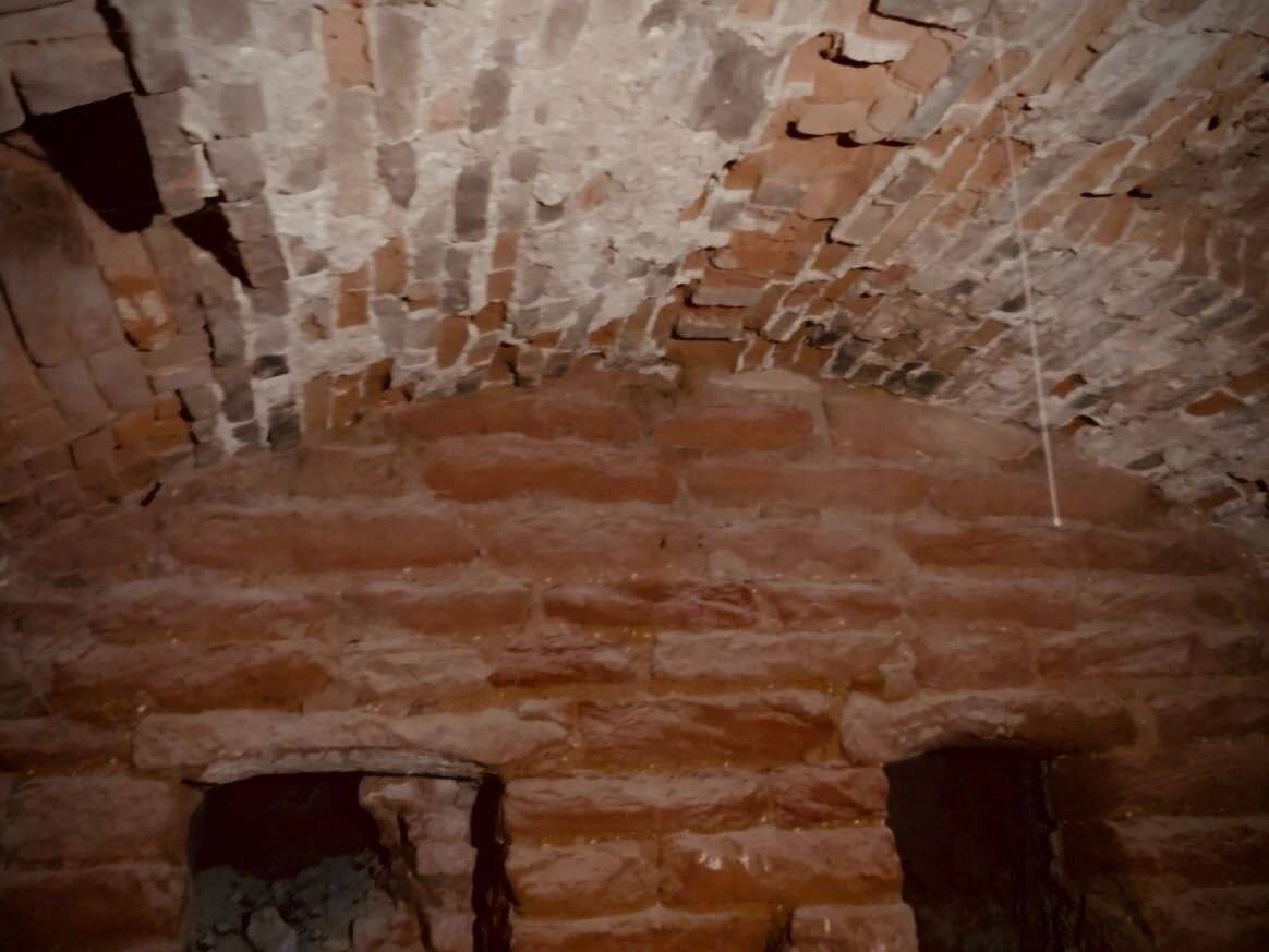  📷    В здании Оренбургского музея изобразительных искусств обнаружили тайную комнату Марина Шарт