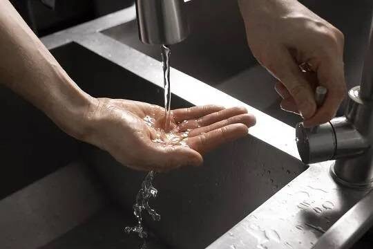    Жителей Калмыкии оставили без воды и электричества в 40-градусную жару