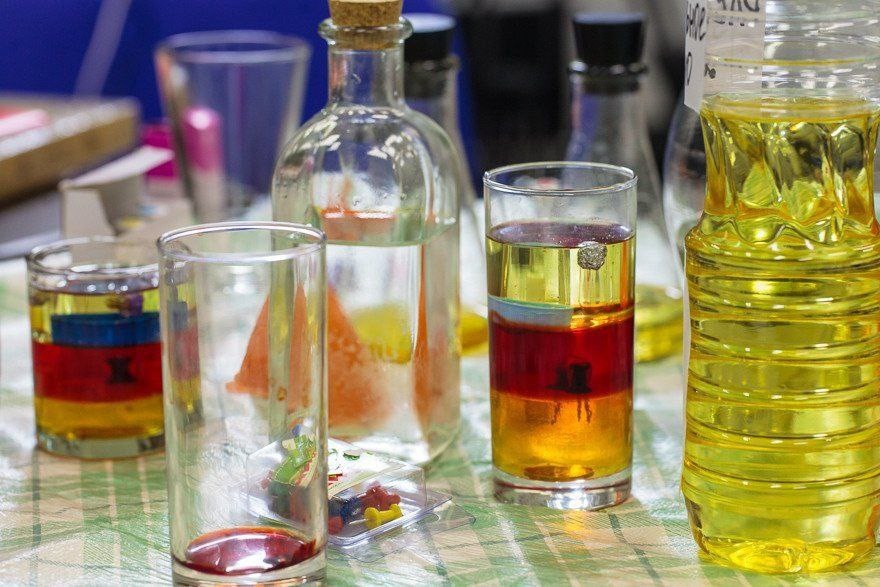 Фото из интернета с экспериментом 