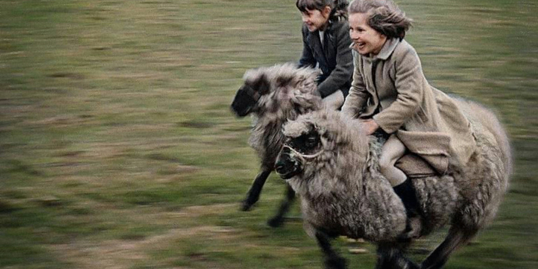 Любопытные фотографии из прошлого Великобритании. 20 раскрашенных фотографий ХХ века. Часть IV