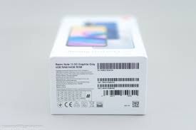 "Глобальная версия" смартфонов Xiaomi поставляется в красивой и запечатанной коробке с этикеткой на английском языке. Никаких ОЕМ коробок, никаких иероглифов.