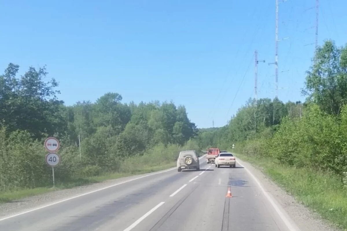    Комсомольчанин выскочил на дорогу и попал под колёса Toyota Mark II