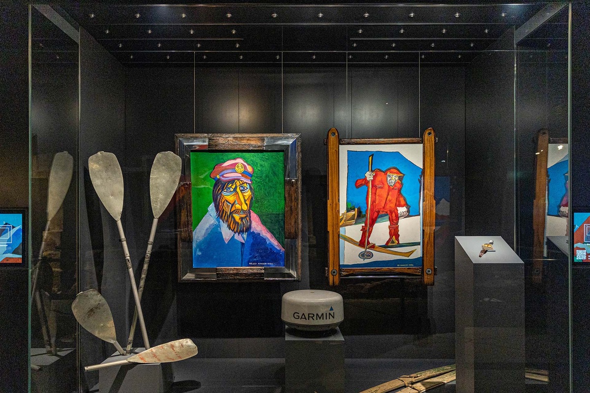    Экспозиция выставки «Федор Конюхов. На всех полюсах»