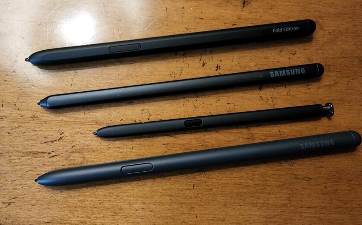    Если вы думаете, что у Samsung всего один стилус, вы ошибаетесь. Изображение: Reddit