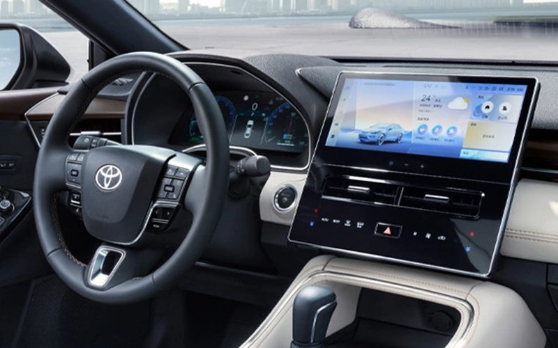    Интерьер Toyota Avalon