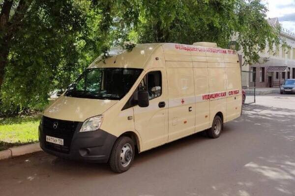    За первое полугодие 2024 года мобильные ФАПы в Оренбургской области выезжали 743 раза и осмотрели 11,1 тыс. пациентов