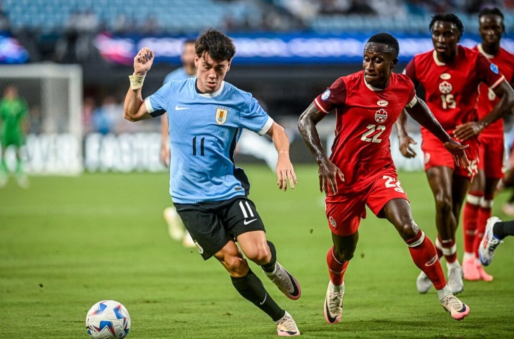 Поединок за бронзу между Уругваем (Факундо Пельистри) и Канадой (Ричи Ларея) получился очень упорным