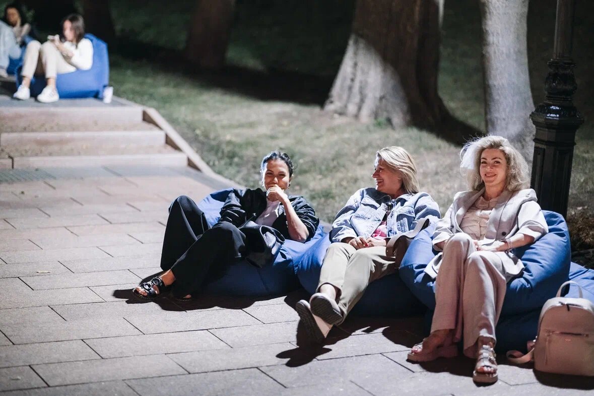 Листайте вправо, чтобы увидеть больше изображений