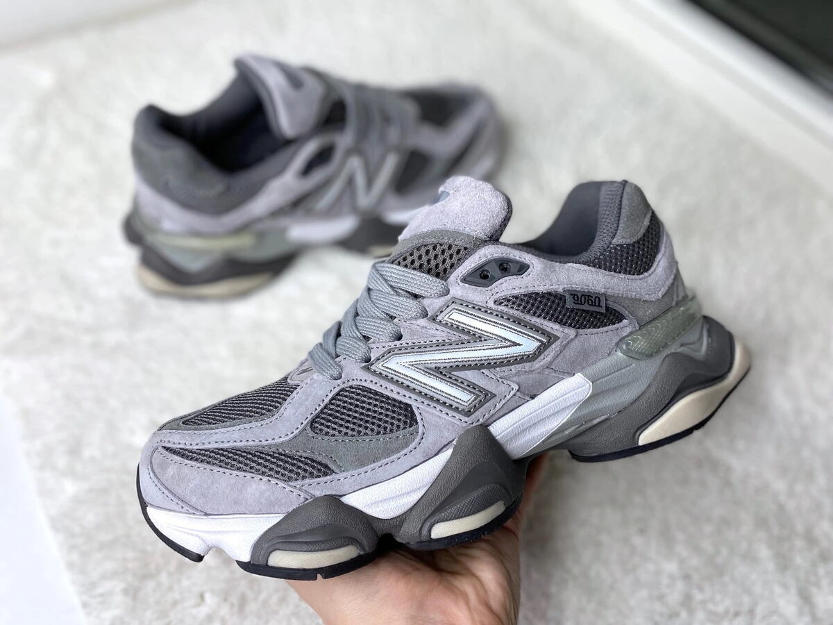 Одна из расцветок NB 9060.