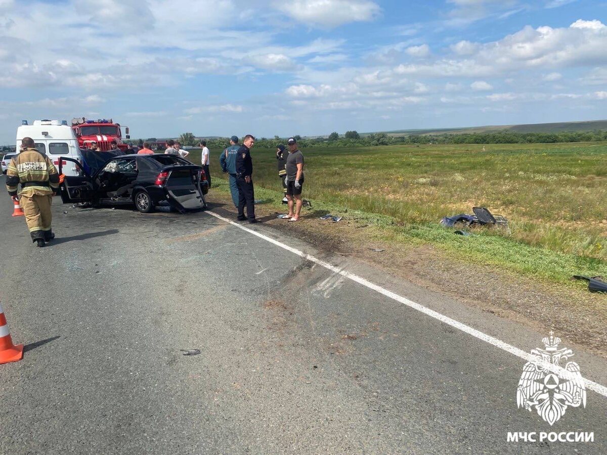  📷    4 человека пострадали в ДТП у Шарлыка на трассе Оренбург – Казань Белов Михаил Александрович