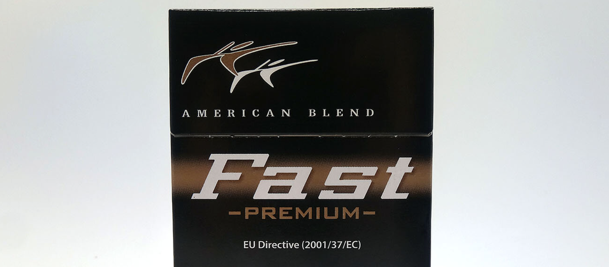 Сигареты Fast Premium R:Evolution Black. Фото: © канал "Уголок Курильщика"