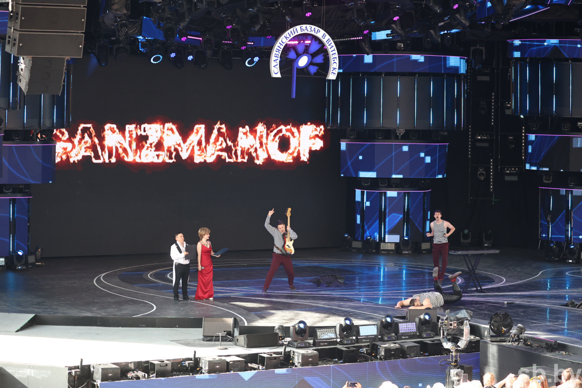    Кубок КВН «Славянского базара» достался команде «Раисы»