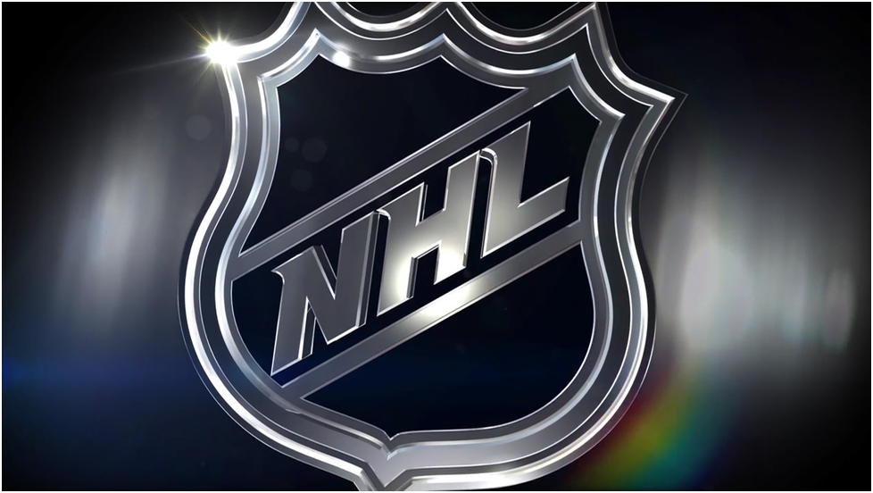 НХЛ объявила о рождении новой франшизы в Юте, в то же время временно "заморозив" "Аризону Койотс". "Койотс" смогут вернуться в лигу, если в течение пяти лет владелец построит новый современный стадион.