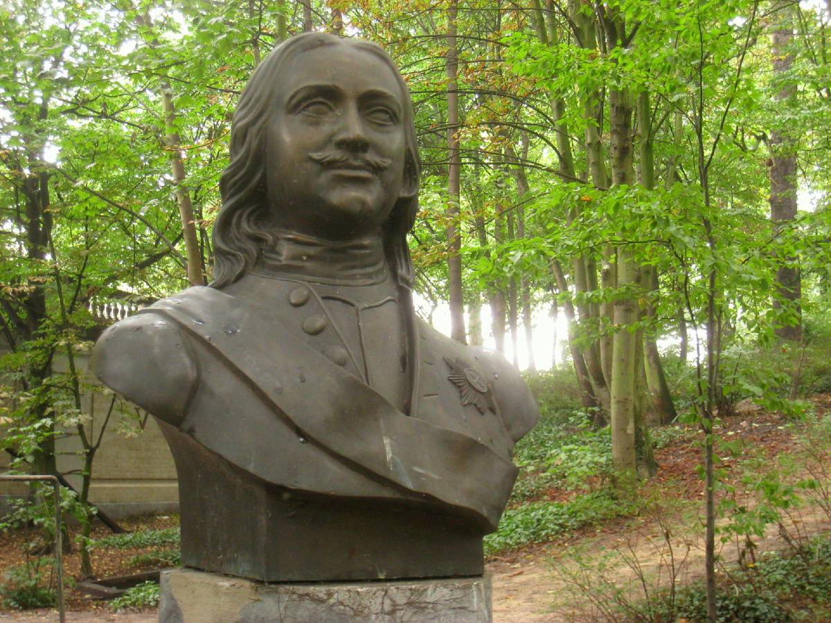 Памятник Петру I в Городском парке Брюсселя