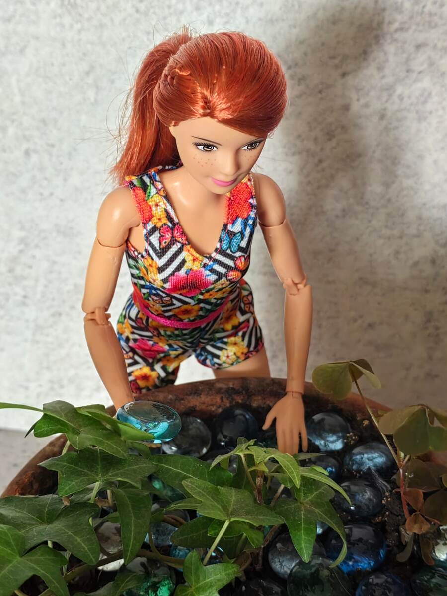 Barbie Безграничные движения голубой топ DPP74