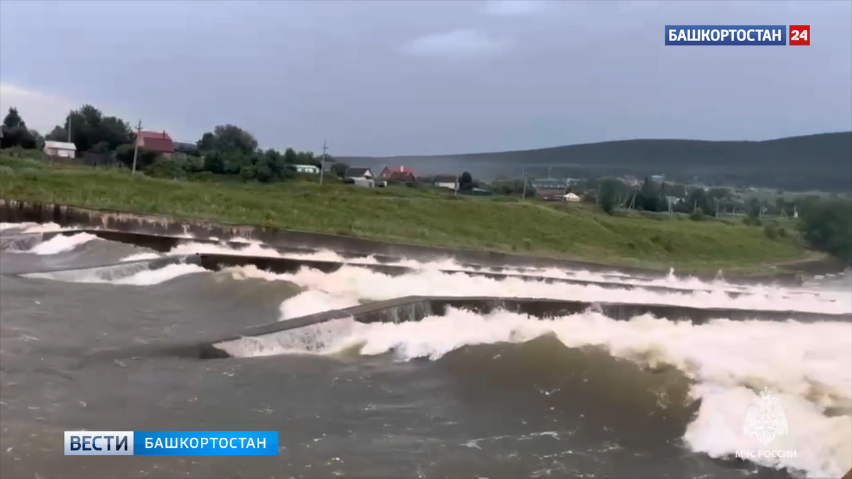    Три детских лагеря в Мелеузовском районе Башкирии находятся под угрозой подтопления