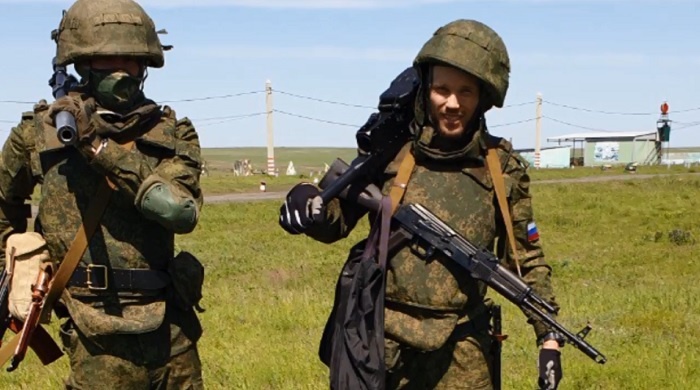 Бойцы  БАРС-13 на полигоне. Фото из архивов ветеранов  Отряда