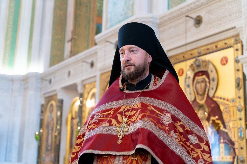 Почему православный российский народ не защитил Церковь после октябрьского переворота 1917 года? Чем обернулась для Церкви хрущевская оттепель?