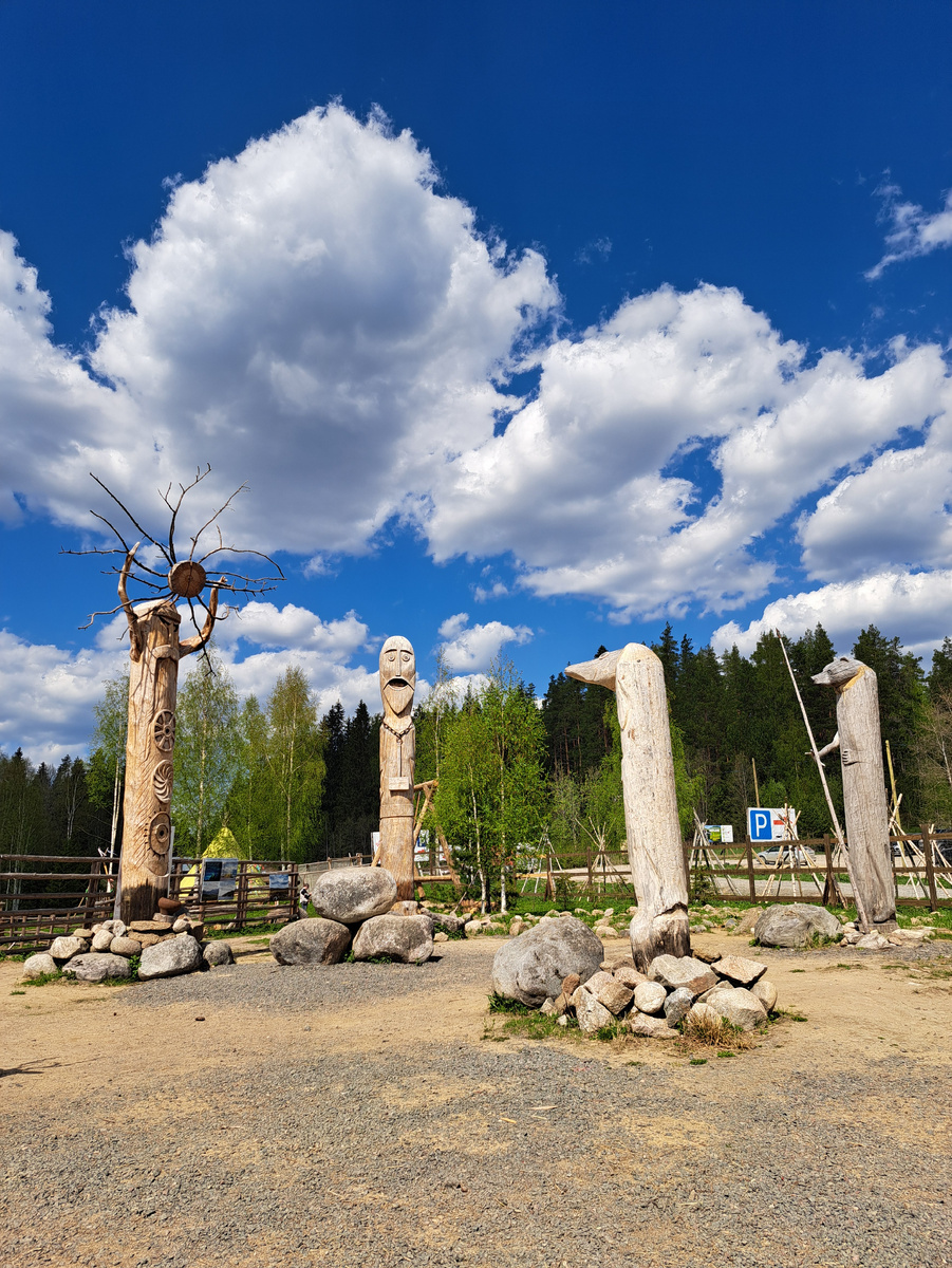 Идолы и божества