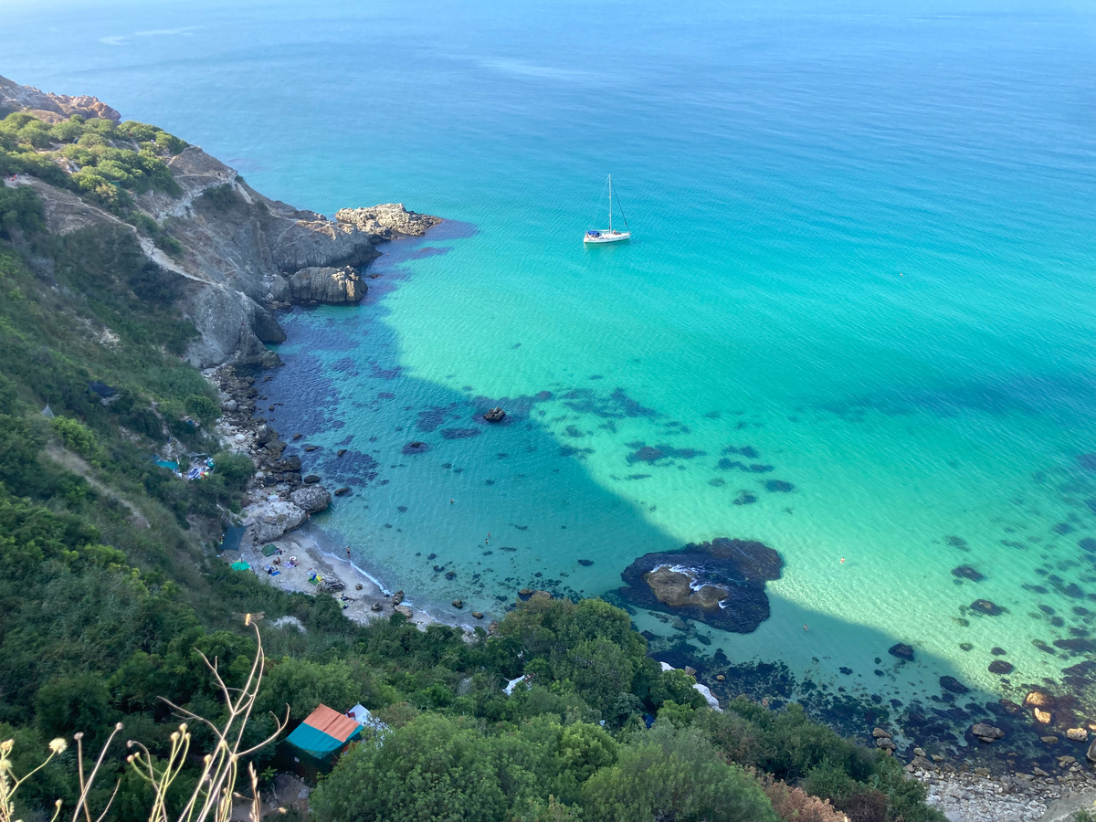 Пляж Баунти в Крыму без всякой обработки - так, как его запечатлела камера телефона 