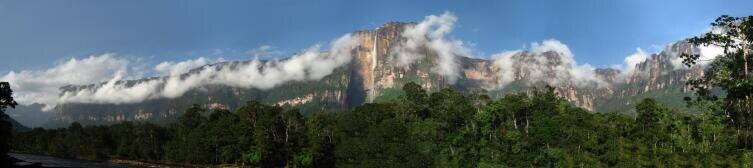    Панорама водопад Анхель, Венесуэла Фото: Jlazovskis. Собственная работа, по лицензии CC BY-SA 3.0