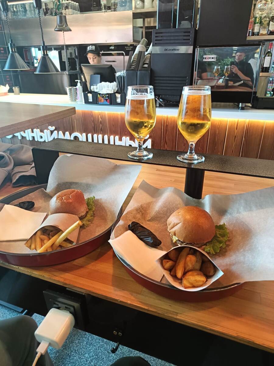 Немножко подкрепиться и в путь.