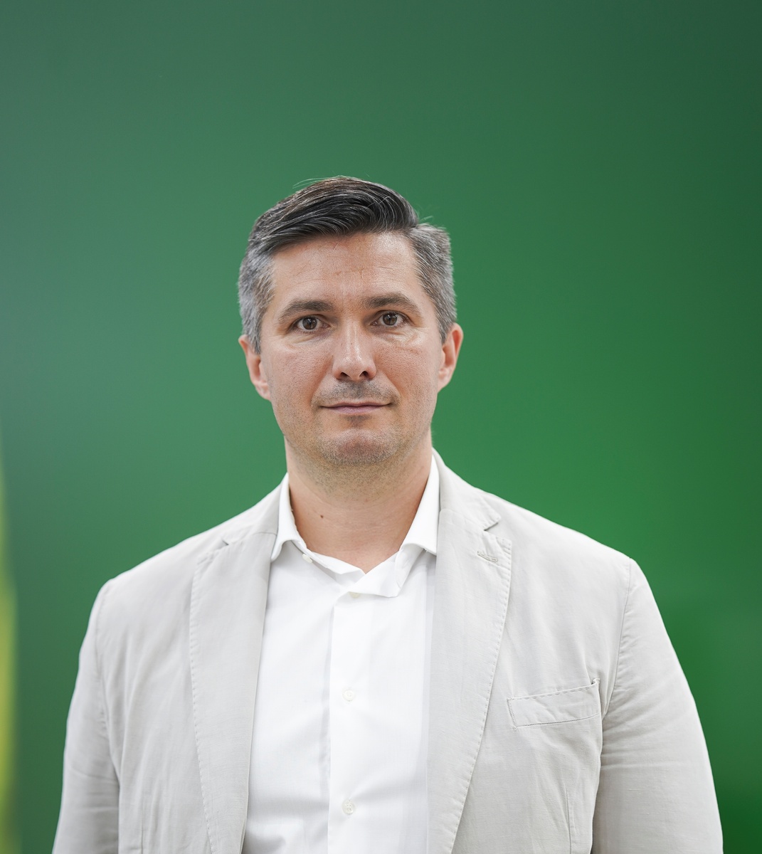 Директор по продажам на внутреннем рынке и СНГ Группы «Илим» Владимир Шошин