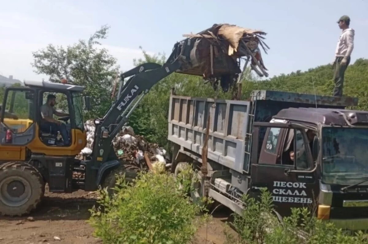    Самую высокую сопку Владивостока избавили от 154 тонн мусора