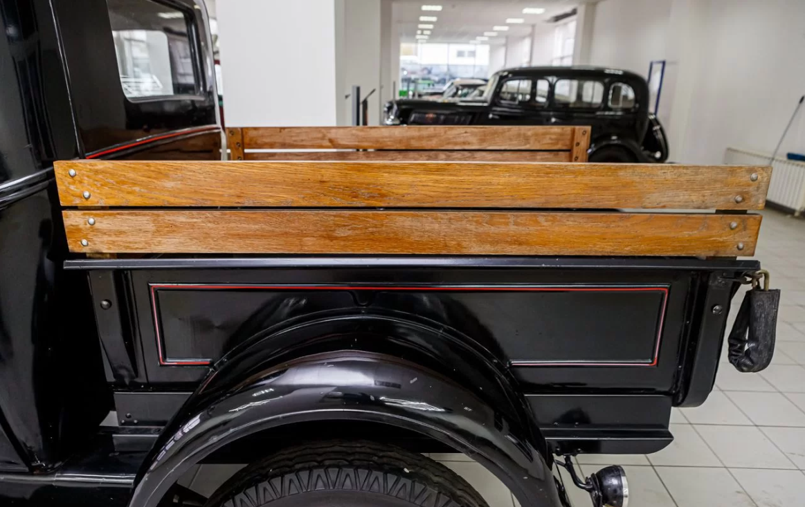 Фото взято с:https://www.avito.ru/vladimir/avtomobili/ford_model_a_3.3_mt_1930_26_483_km_3336455779