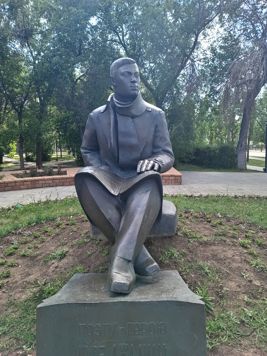 Памятник Мусе Джалилю по улице Постникова