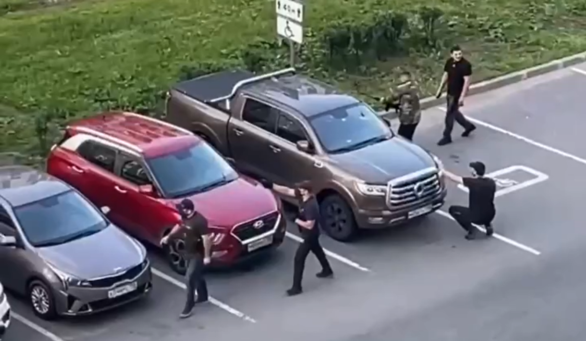     Перестрелка мигрантов. Источник: vk.com/chystoenebo Автор фото: Likto Riya