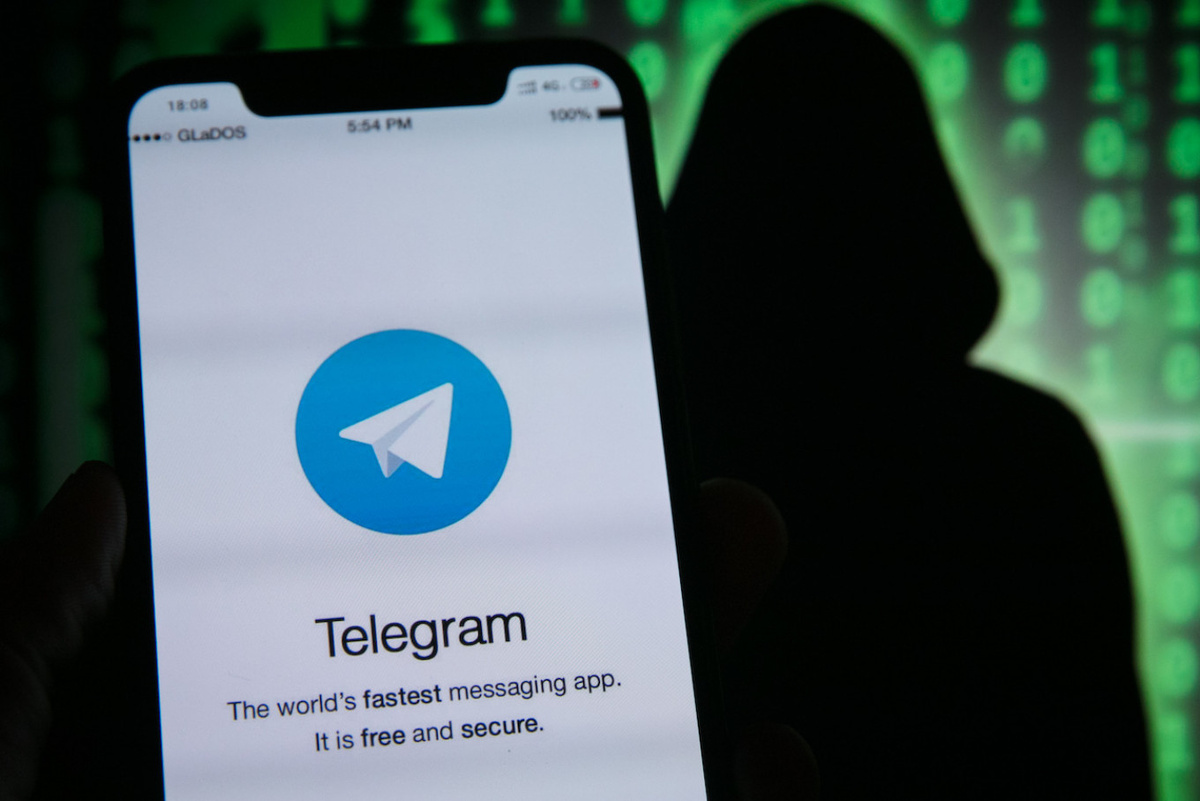 Мошенники научились взламывать смартфоны под управлением Android через уязвимость в мессенджере Telegram.
