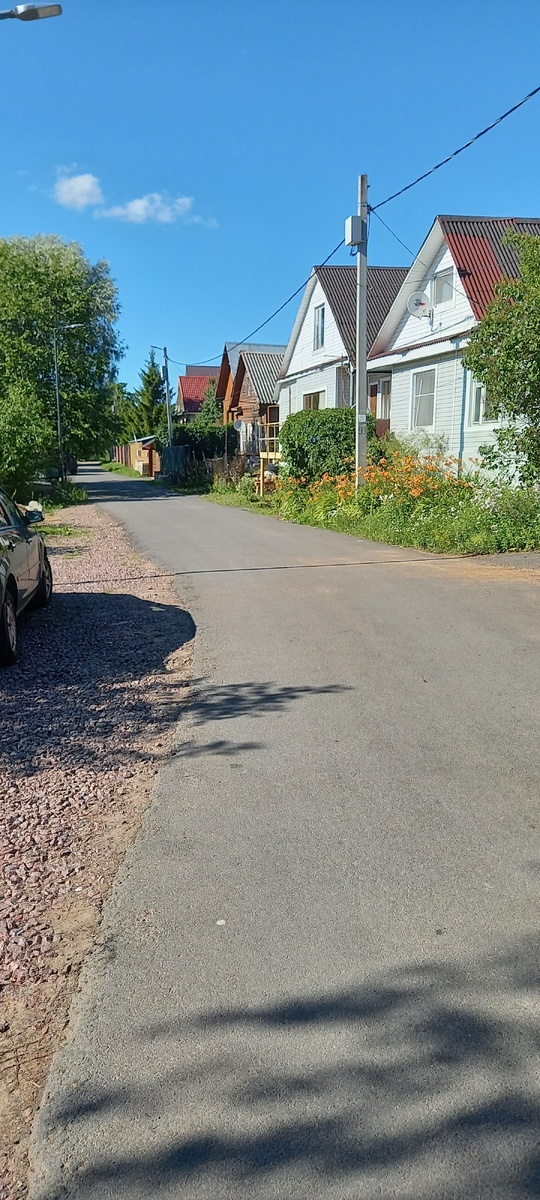 Улочка вдоль реки