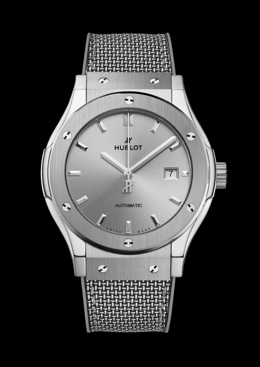     Classic Fusion Essential Grey