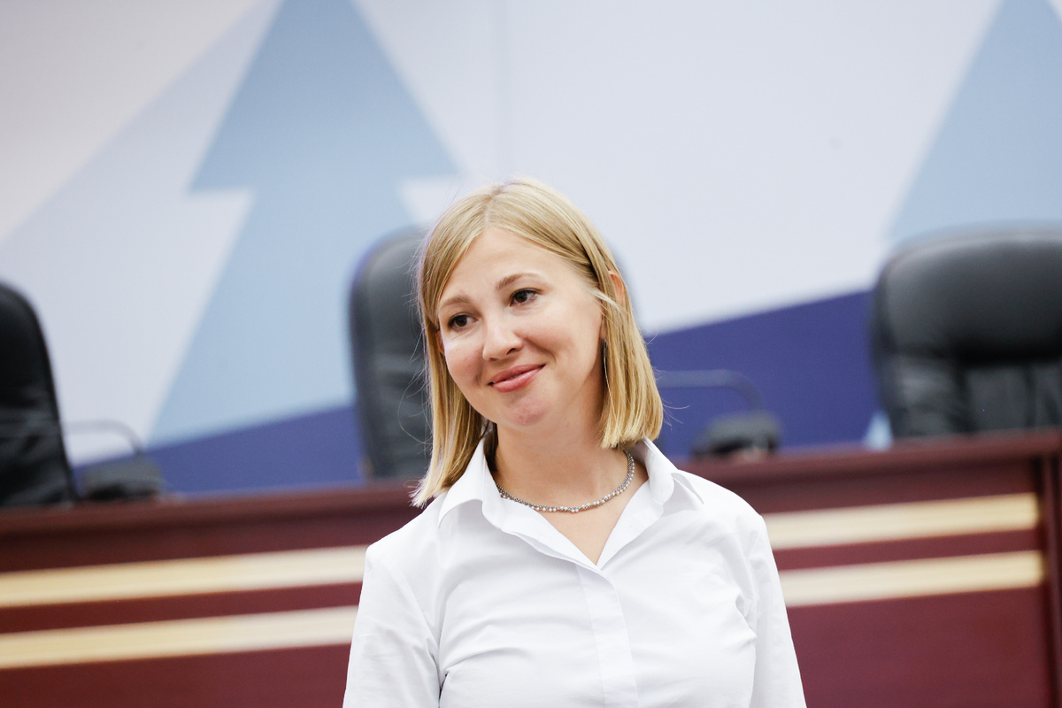 Губернаторская премия 2023 московская область. Перемены в правительстве кузбасса. Меры поддержки фото. Диалог кузбасс. Диалог кузбасс.