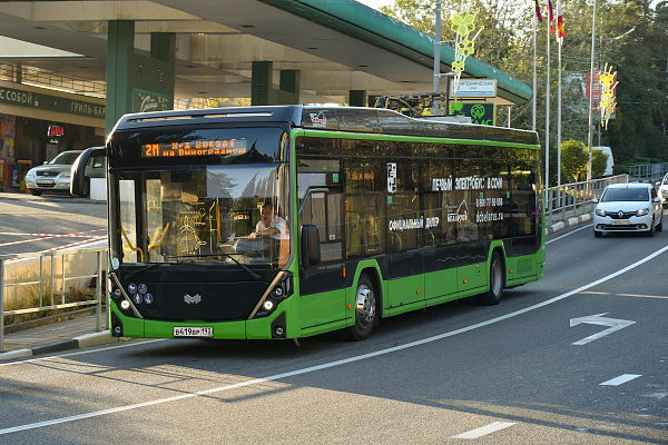 Профильный блок мэрии после анализа дорожной сети определит перечень маршрутов на улицах города, где возможно ввести новые электробусы большого класса.