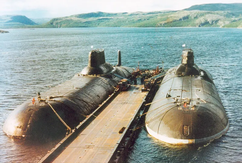 Советские подлодки-монстры "Тайфун" на малоизвестных фото