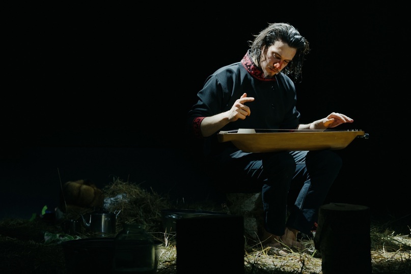 Спектакль «кат/дом»