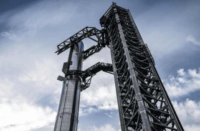    стартово-посадочная башня системы Starship