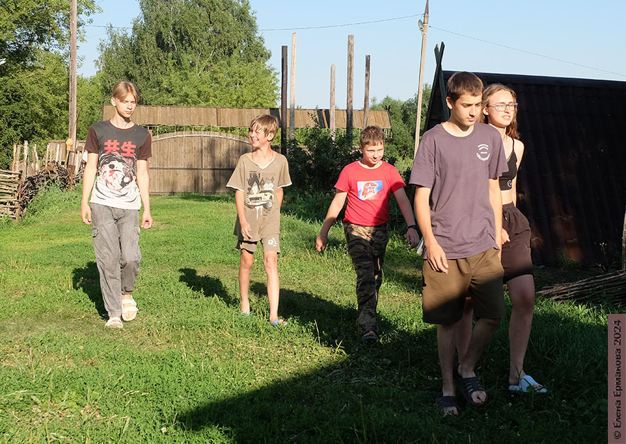 Листайте вправо, чтобы увидеть больше изображений