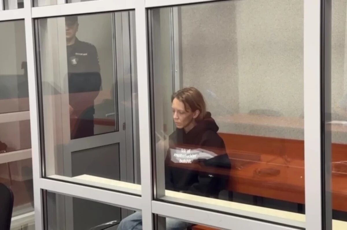    Суд заключил под стражу мать найденного убитым в чемодане в Перми сына