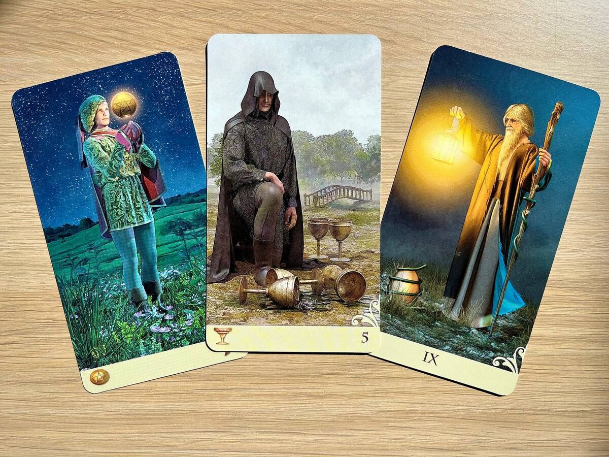 Двустороннее Таро Vice Versa («С другой стороны»)