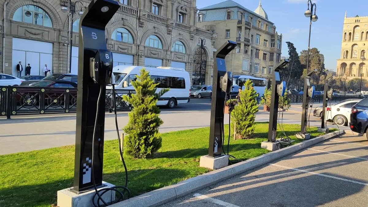 Мировой рынок электромобилей переживает бум: только за прошлый год по всему миру было продано более 14,28 миллиона новых электромобилей.-5